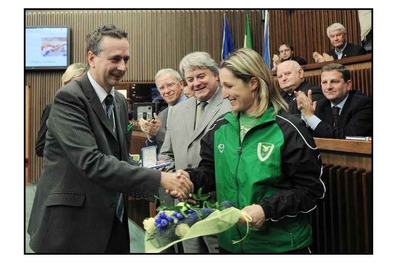 Premiazione dell'atleta olimpica Chiara Cainero presso il Consiglio regionale del Friuli Venezia Giulia-narrazione