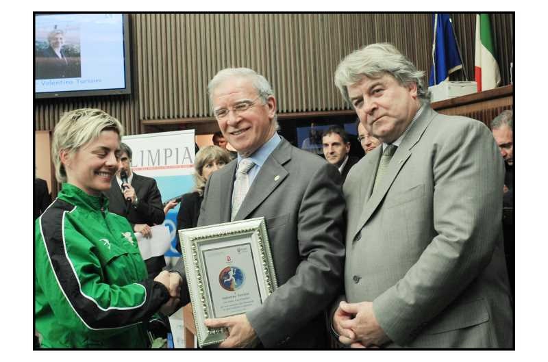 Premiazione dell'atleta olimpica Valentina Turisini presso il Consiglio regionale del Friuli Venezia Giulia-narrazione