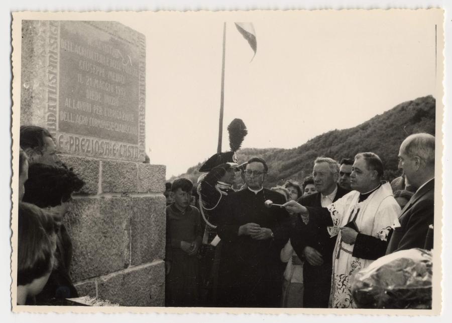 Impianto irriguo consorziale. Monumento commemorativo inizio lavori, Farra d'Isonzo