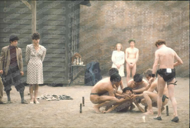 Tortura di un Ragazzo