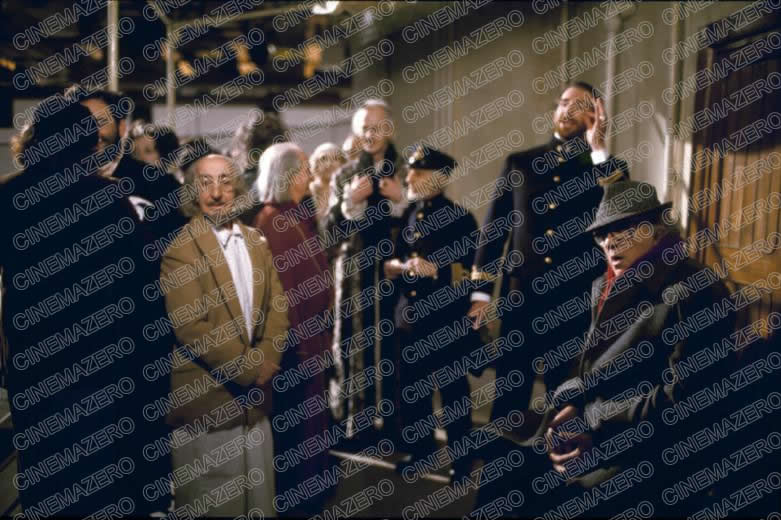 Federico Fellini tra i suoi attori