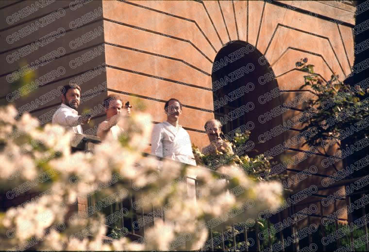 I Signori sul terrazzo della Villa