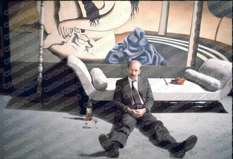 Sua Eccellenza (Uberto Paolo Quintavalle) nel Boudoir