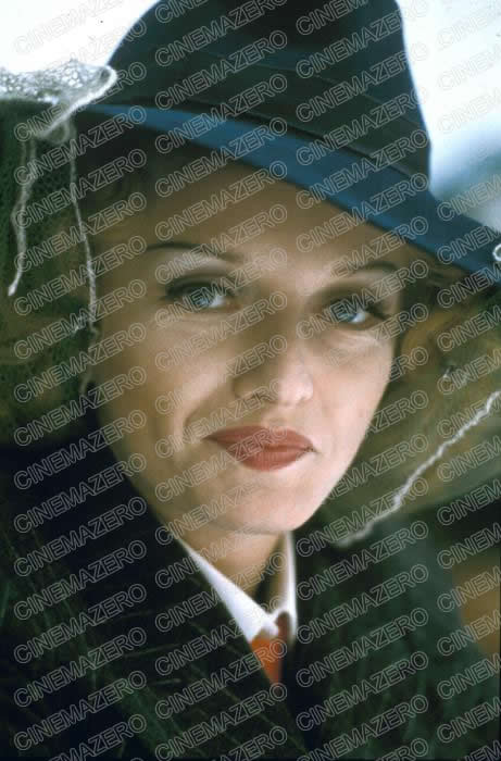 La Sosia di Marlene Dietrich (Barbara Golinska)