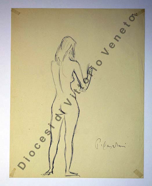 figura femminile nuda di spalle