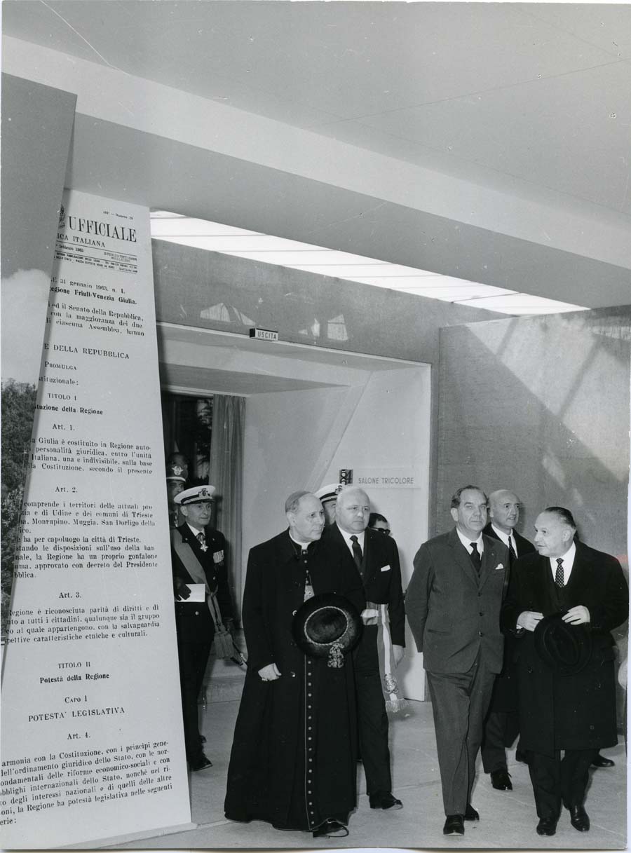 Mostra per il decennale del ritorno di Trieste all'Italia: