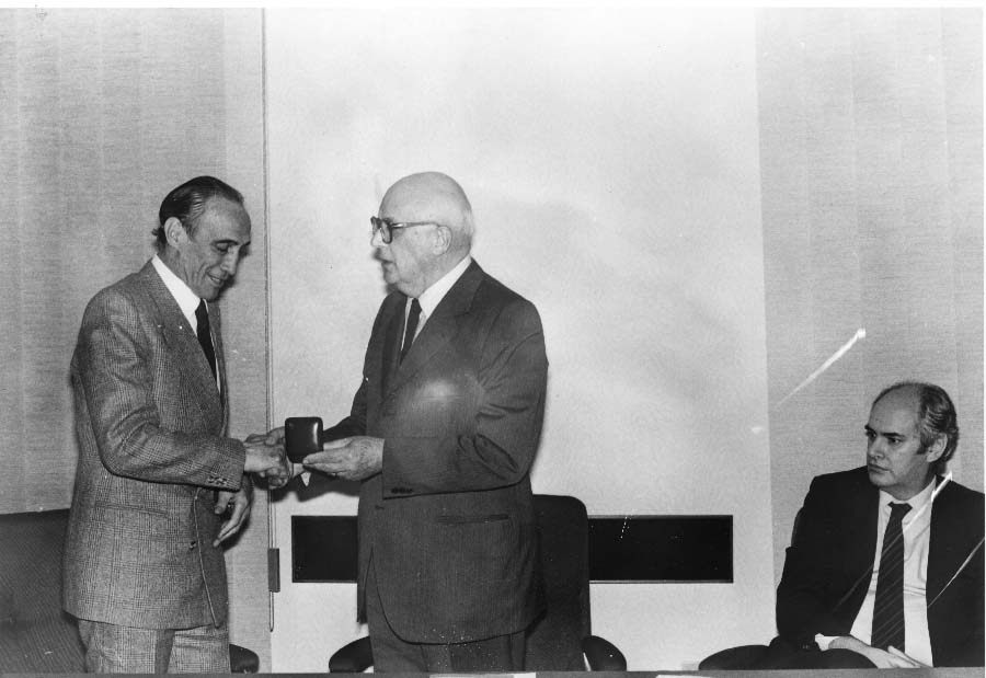 Visita del Commissario Enzo Bearzot alla Giunta Regionale dopo la vittoria dei Mondiali di Calcio disputati in Spagna nel 1982