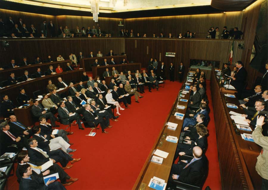 VII LEGISLATURA 1993-1998