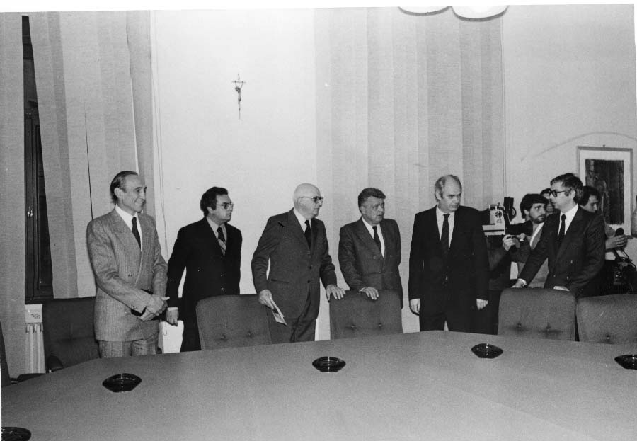 Visita del Commissario Enzo Bearzot alla Giunta Regionale dopo la vittoria dei Mondiali di Calcio disputati in Spagna nel 1982