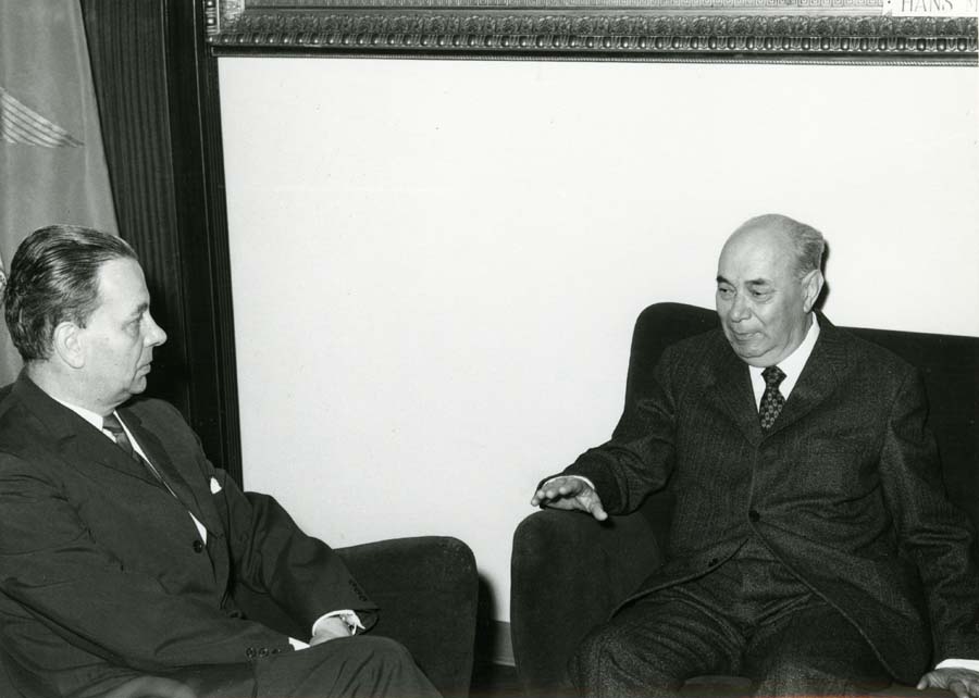 Visita dell'onorevole Di Cagno