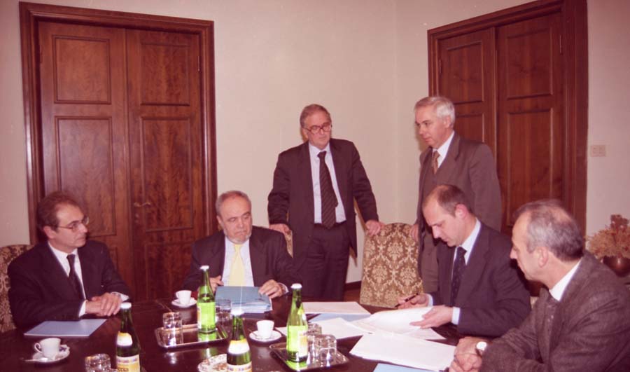 VIII LEGISLATURA 1998-2003