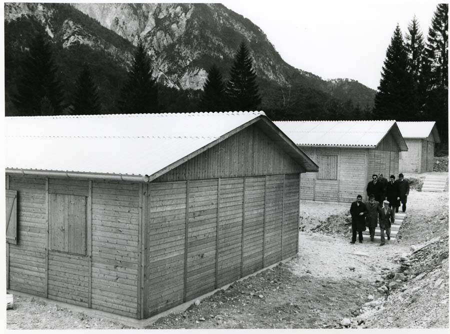Consegna dei prefabbricati nelle zone colpite dal terremoto