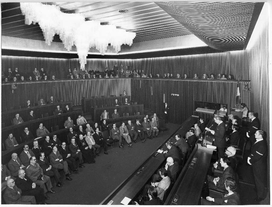 II LEGISLATURA 1968-1973