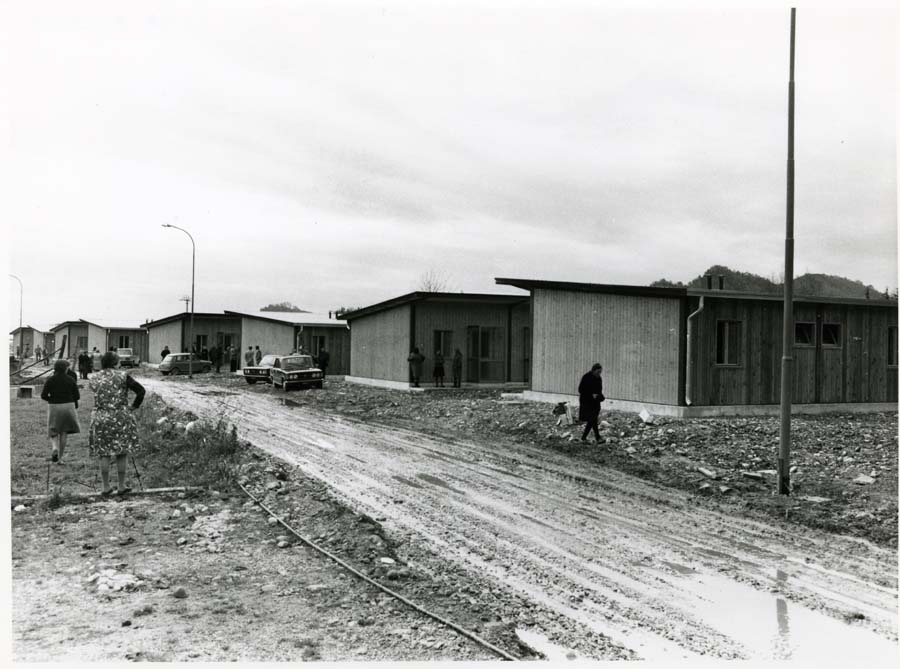 Consegna dei prefabbricati nelle zone colpite dal terremoto