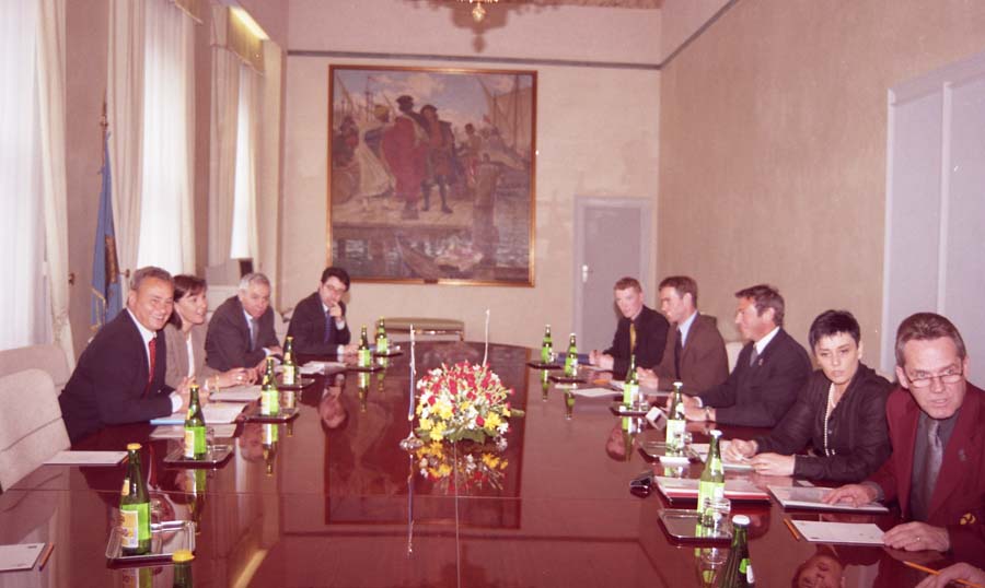 VIII LEGISLATURA 1998-2003