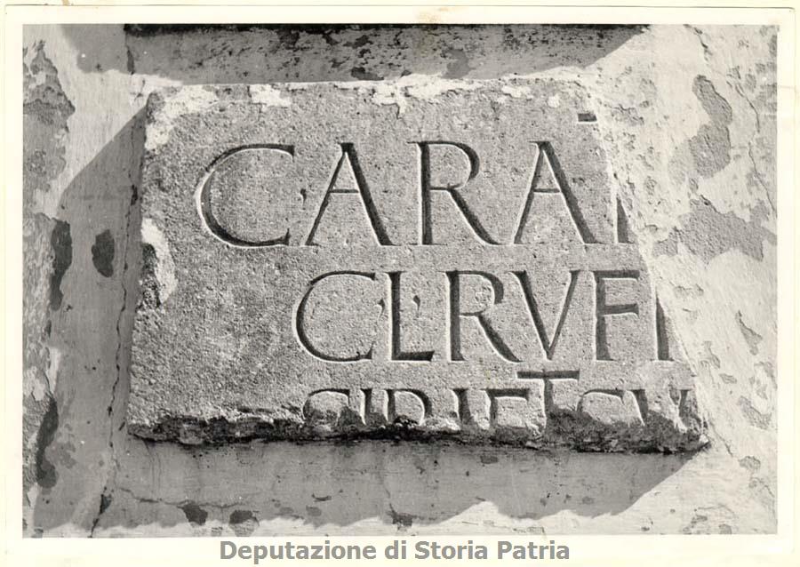 lastra/ con iscrizione, frammento