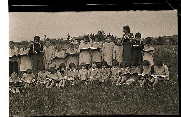 Ritratto di gruppo di una scolaresca