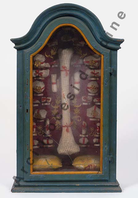 vetrina per reliquie