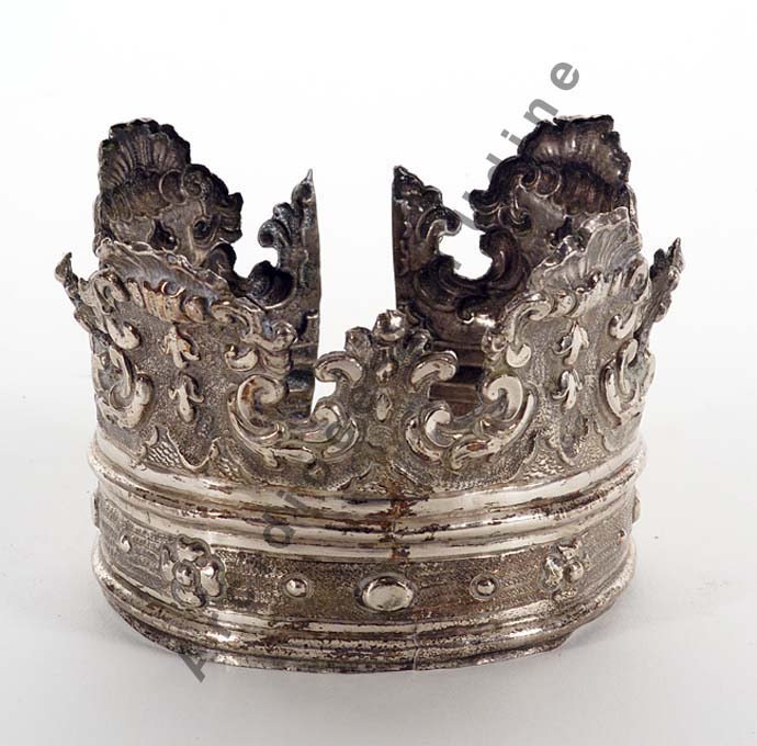 corona da statua