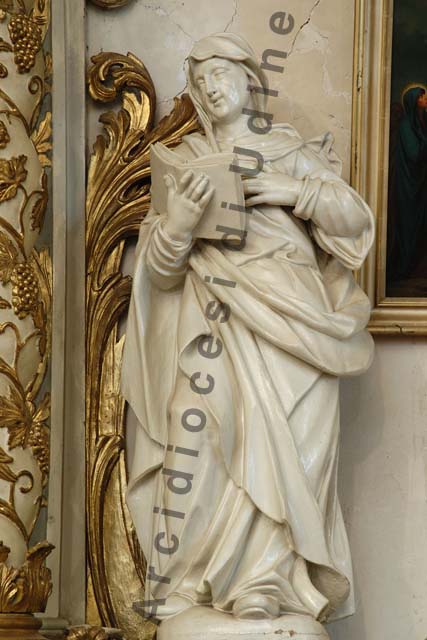 statua