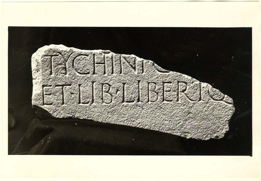 Iscrizione sepolcrale in lingua latina di età imperiale