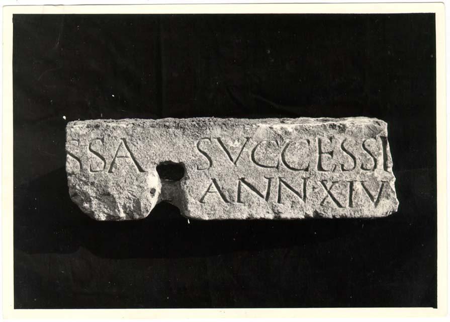 Iscrizione sepolcrale in lingua latina di età imperiale