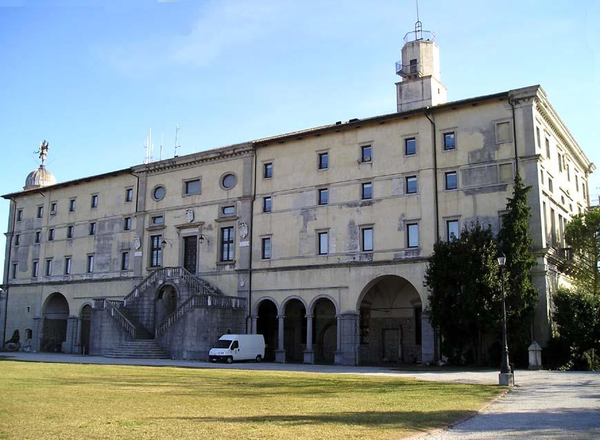 UD/udine/MCF/3f0475fa-5a78-44bf-b2bd-f99de93d691f_89.jpg